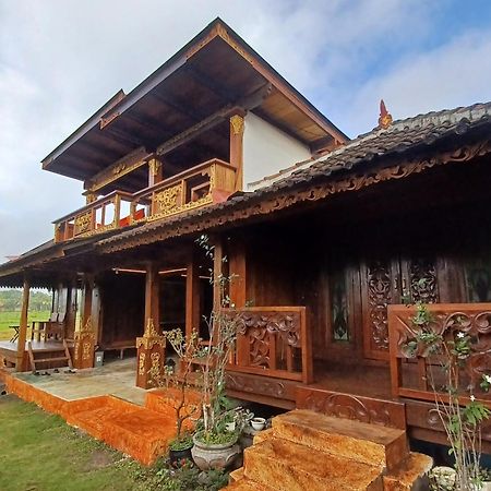 Bujak Permai Villa Matahari Lombok Ntb Praya Exterior photo