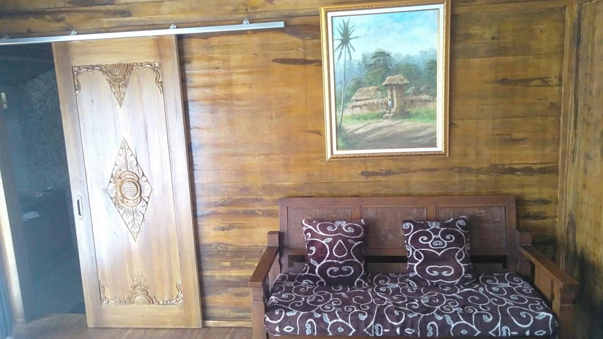 Bujak Permai Villa Matahari Lombok Ntb Praya Exterior photo