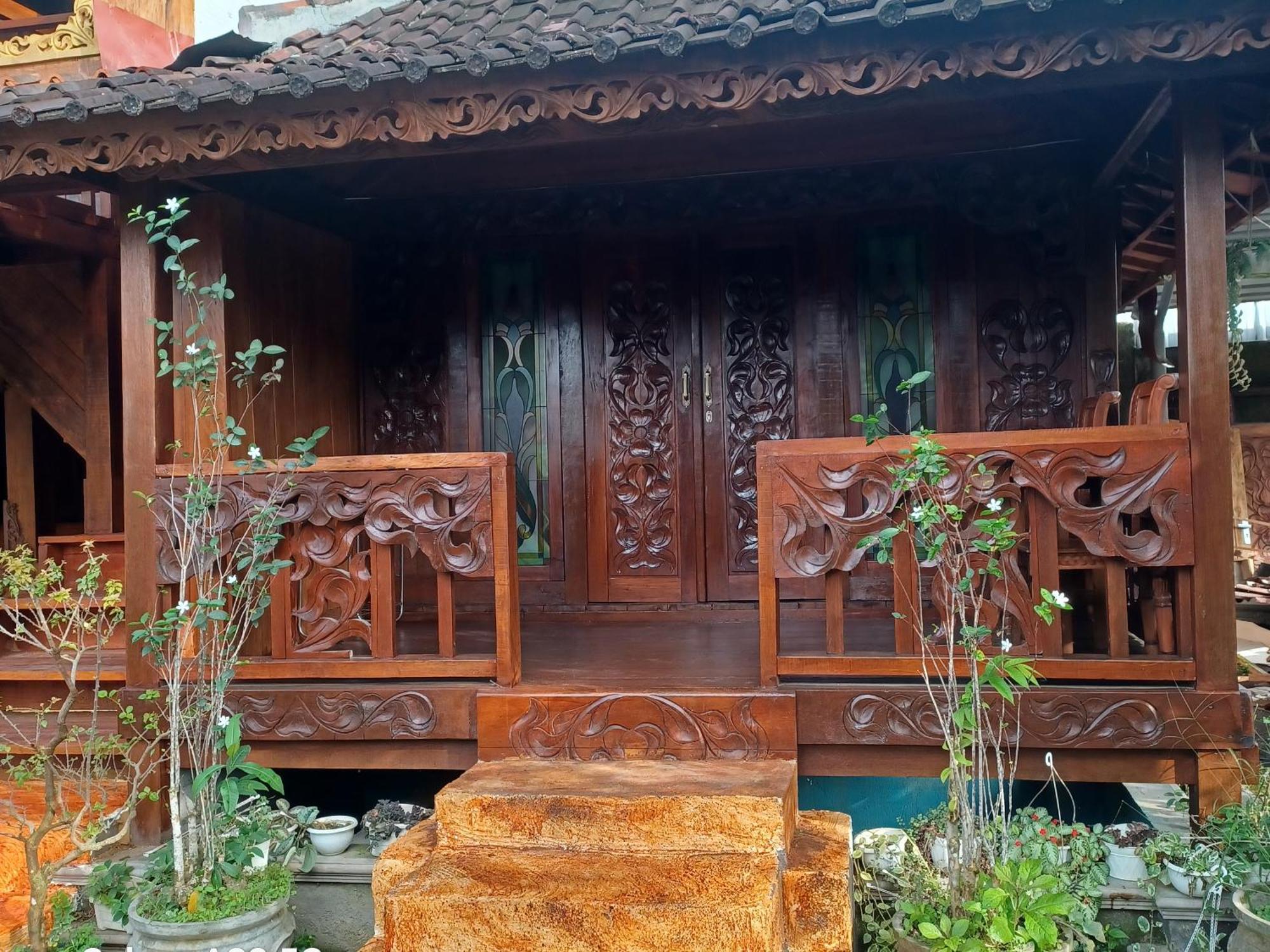 Bujak Permai Villa Matahari Lombok Ntb Praya Exterior photo
